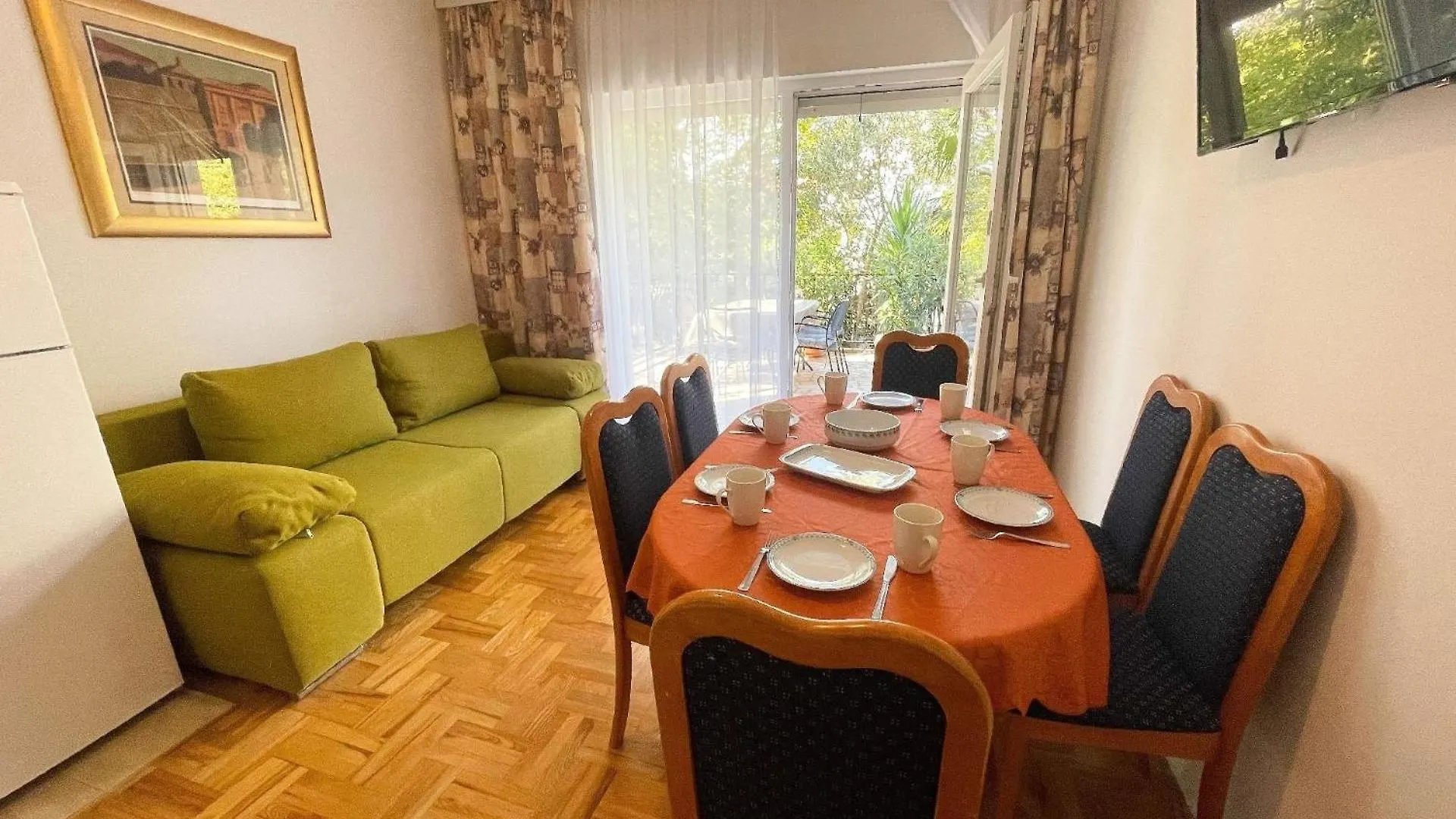 Nette Ferienwohnung In Jadranovo Mit Garten, Grill Und Terrasse Apartment