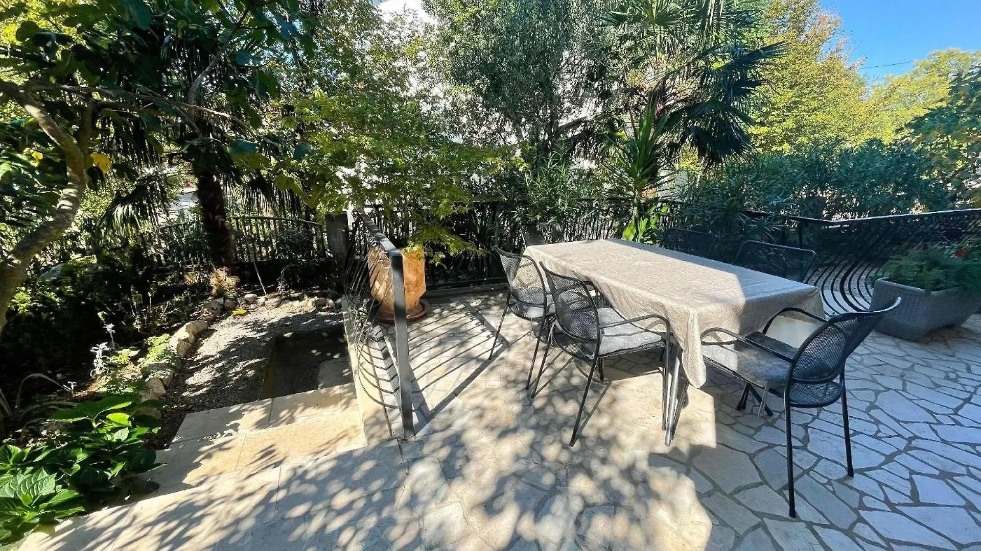 Nette Ferienwohnung In Jadranovo Mit Garten, Grill Und Terrasse Apartment